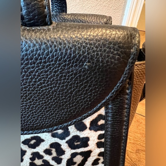 Kate Spade Leopard Handbag with adjustable strap - Picture 4 of 16